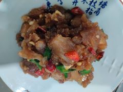 -胡桃里音乐餐厅(陶溪川店)(川湘赣菜·世界百大酒庄直供红酒·音乐表演)
