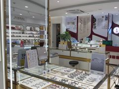 -精益眼镜(广埠屯店)