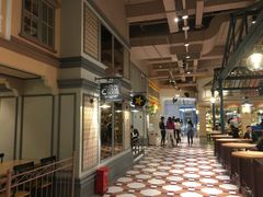 大堂-大食代美食广场(上海中心店)