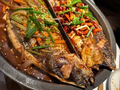 -鸣记脆皮烤鱼·海鲜烤鱼(三八广场店)