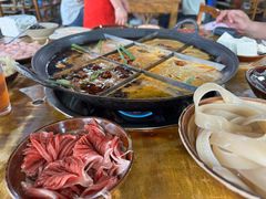 -正南齊北重庆老火锅(光华村直营店)