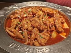 鸡翅煲-胖哥俩肉蟹煲(河北勒泰购物中心店)