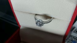 点击看大图 android_upload_pic-威德钻石-克拉钻大本营(南京东路店)