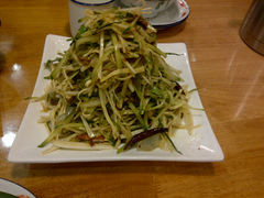 -篱笆院东北饺子王(欧阳路店)