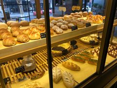 -啊噗吐呦现场烘焙(麦凯乐店)