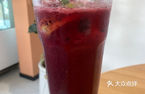 Raspberry Mulberry Iced Tea
