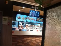 -肯德基(珠峰店)