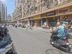 -卓粤拉肠(红庙店)