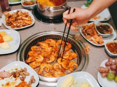 -金滏山烤肉·海鲜·火锅自助餐厅(襄阳万达店)