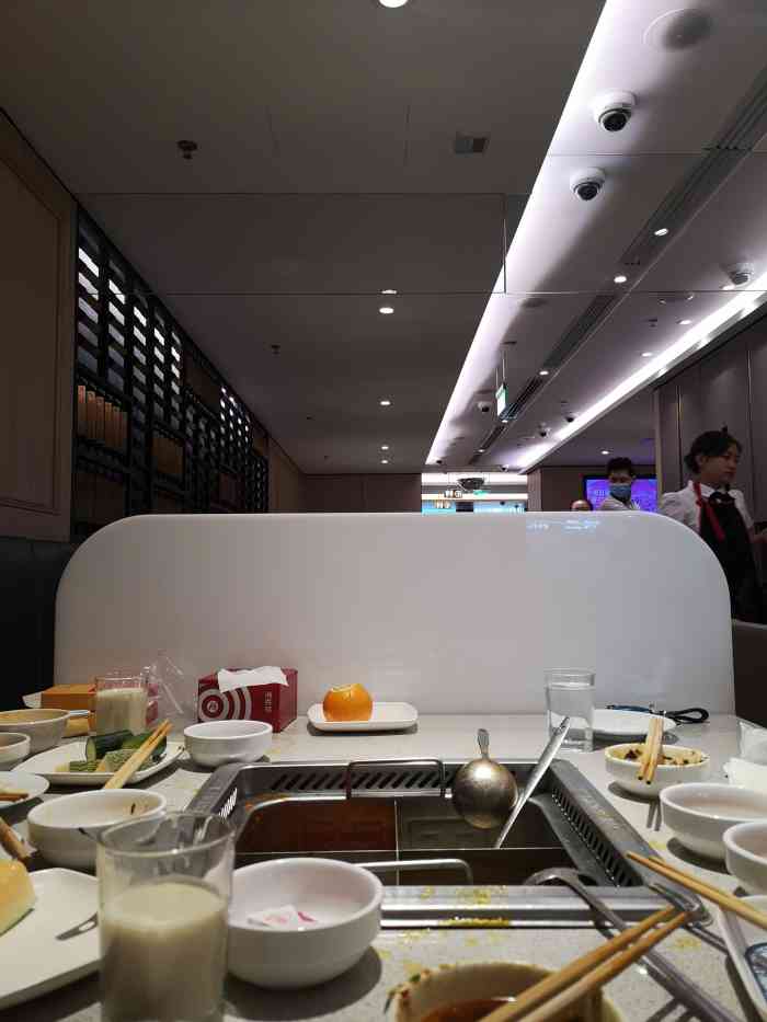 海底捞火锅(大融城店)-"我真的太爱吃海底捞了 中午和姐姐约 晚上.