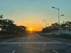 -上海滴水湖皇冠假日酒店