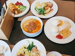 -丽江悦榕庄酒店-明月·雪山庭院餐厅