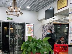大堂-八两八金·莱芜特色炒鸡(市南漳浦路店)