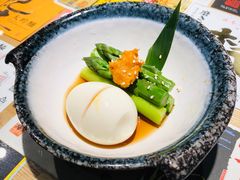 半熟鸡蛋配海胆酱-慢走(甜水园店)