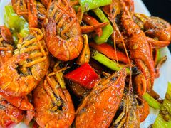 -萃华海鲜阁大排档(五四广场店)