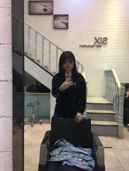 -SIX Hair Consultant