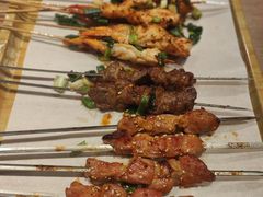 -街角等你.大连海鲜烧烤.经典铁板海鲜串(西安路店)