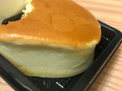 -全家便利店(莲花池东路店)