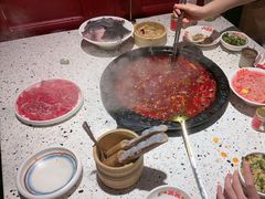 -红九格老火锅(三峡广场店)