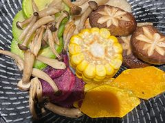 -雾山韩式烤肉·海南糟粕&椰子鸡火锅·海景餐厅(三亚绿发山海天JW万豪酒店)