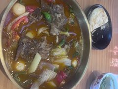 -小椒羊.羊肉粉 龙虾 羊肉串(新地旗舰店)