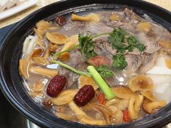 -九寨沟特色牦牛肉汤锅