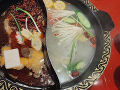 -重庆三峡火锅城(梅林店)
