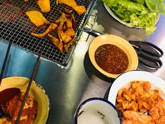 -马路牙子烧烤音乐酒馆(望京店)