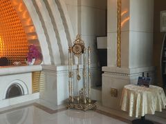 -碧中海汤泉汗蒸酒店