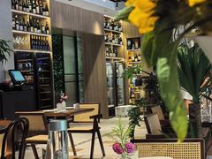 -Osteria Garden 生蚝花园餐厅(原进贤路店)