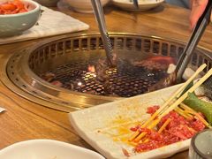 -炼火烤肉店
