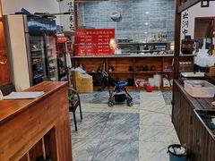 -黄桷树曹家私房菜(江与城店)
