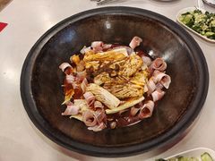 -小火炕铁锅炖鱼