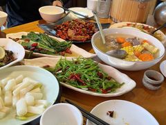 -隔壁老王·家常云南菜(花巷店)