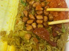 咖喱腊肠炒饭-老婆婆炒饭(小白楼1902欧式风情街店)