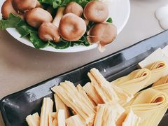 -享月汤皇·海鲜小火锅·聚会(曲江创意谷店)