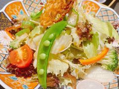 -铭牛烧肉·和牛海鲜自助(高新月牙湖店)