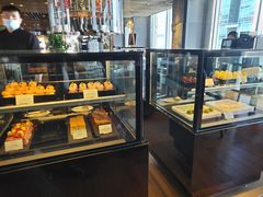 面包甜点陈列柜-广州富力君悦大酒店·凯菲厅