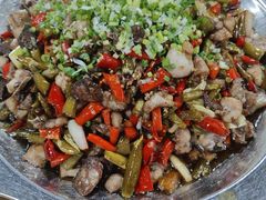 -廖哥泡椒兔(峨眉店)