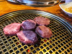 -唯成•韩国炭火烤肉 유성고기