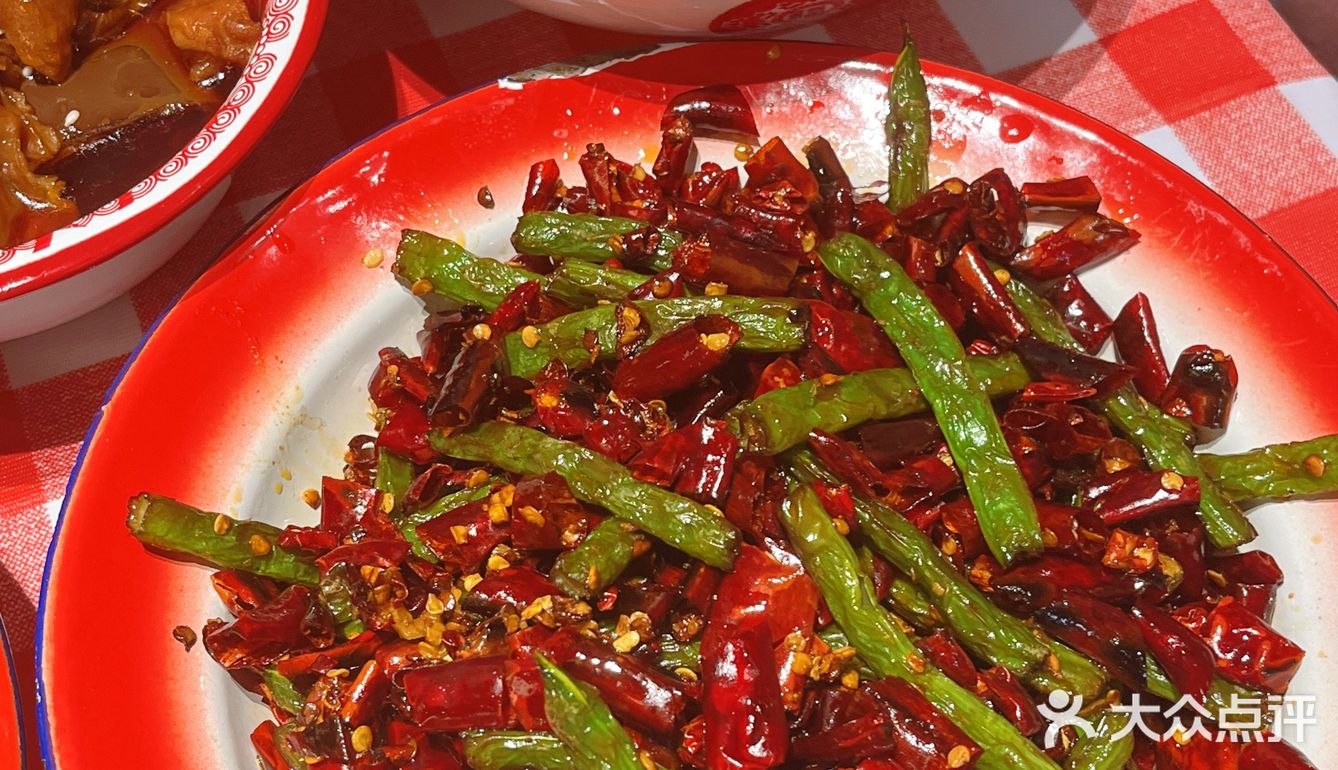在福州！这家川菜馆的辣卤猪手超级耙！