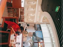 -诚铭记·虾仁汤包·成都小吃(融创店)