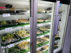 自助取餐区-马路边边·成都串串(翠柏路店)