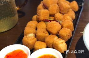 Xizhou Bursting Tofu
