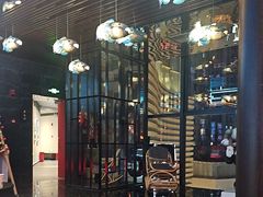 -屋有岛沉浸游戏旗舰店(中山公园店)