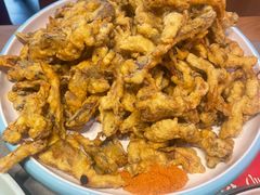 干炸小蘑菇-金手勺东北菜馆(大屯北路店)