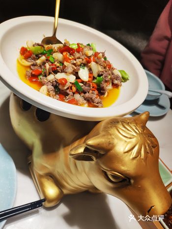 这里有超级香超下饭的小炒黄牛肉！！！