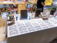 -肆兮眼镜·蔡司·徕卡战略合作店(大坪店)