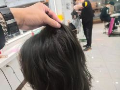 -镁连社·美联社