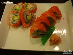 加利福尼亚卷-松子料理(白家庄店)